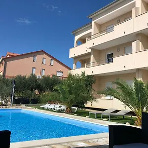 Apartment Anica, Barbat na Rabu